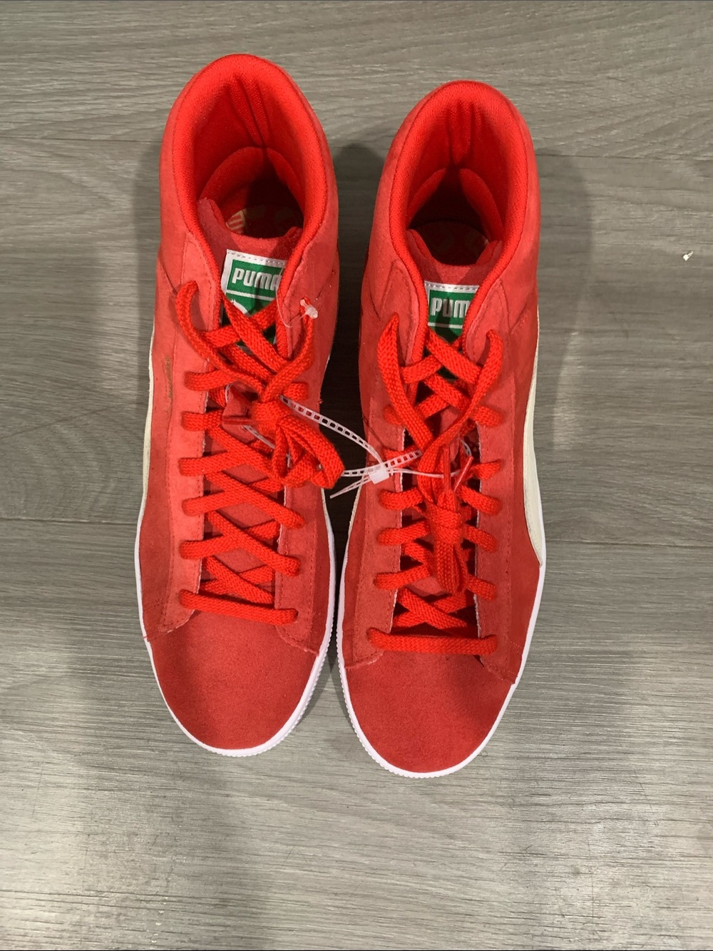 Puma Red High-Top Sneakers with White Accent. Men’s sneakers